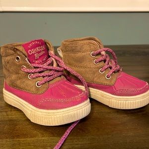 Size 5 toddler girl Osh Gosh (Carter’s) pink duck boots